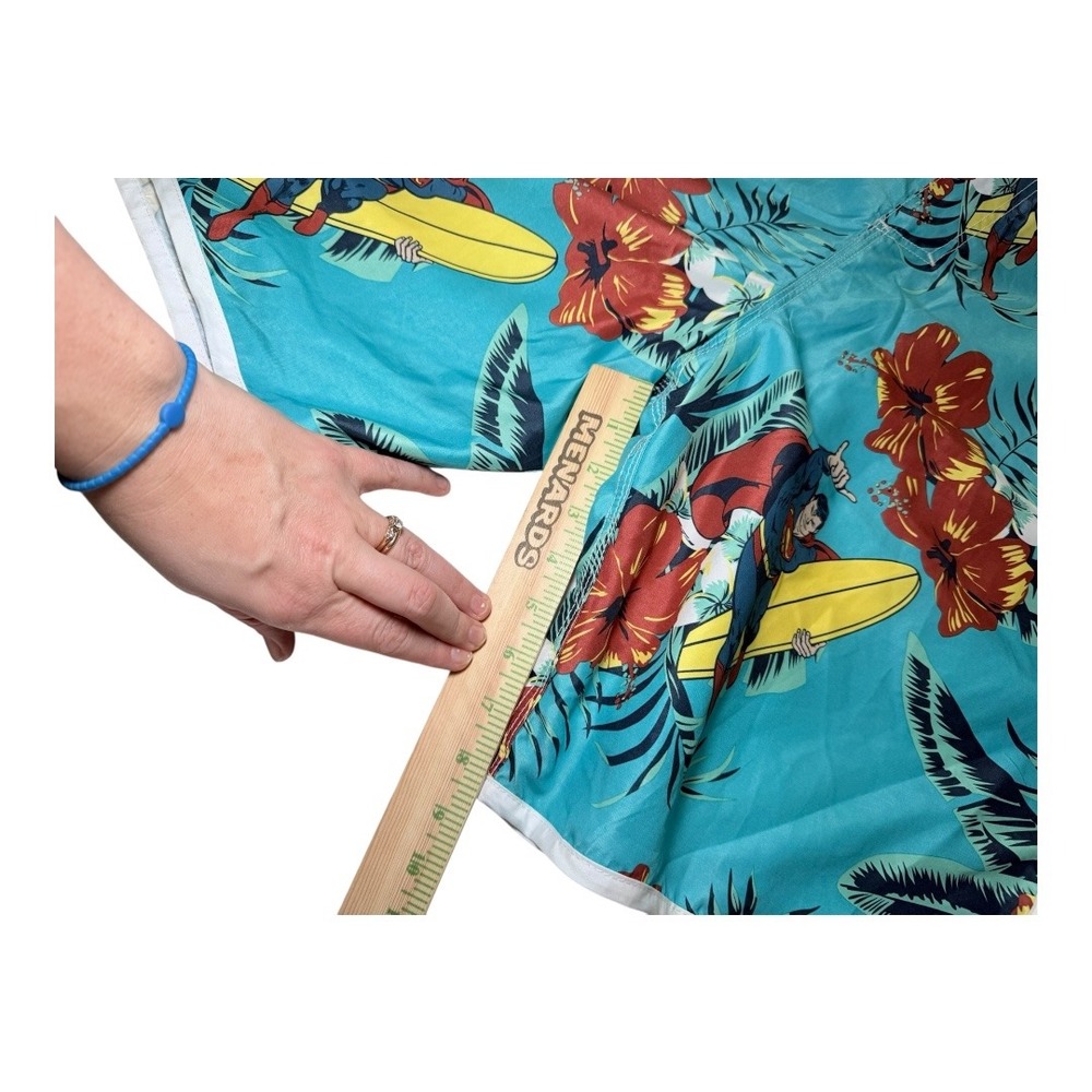 Superman Swim Trunks Mens XXL Blue Tropical Hibiscus Surfing Board Shorts - Picture 5 of 11